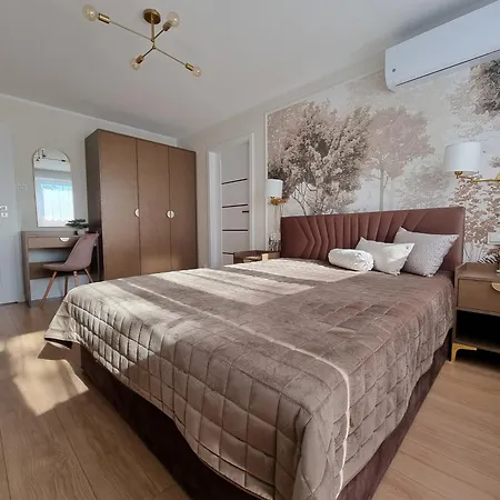Apartament Coffee Time Тарнув Екстер'єр фото
